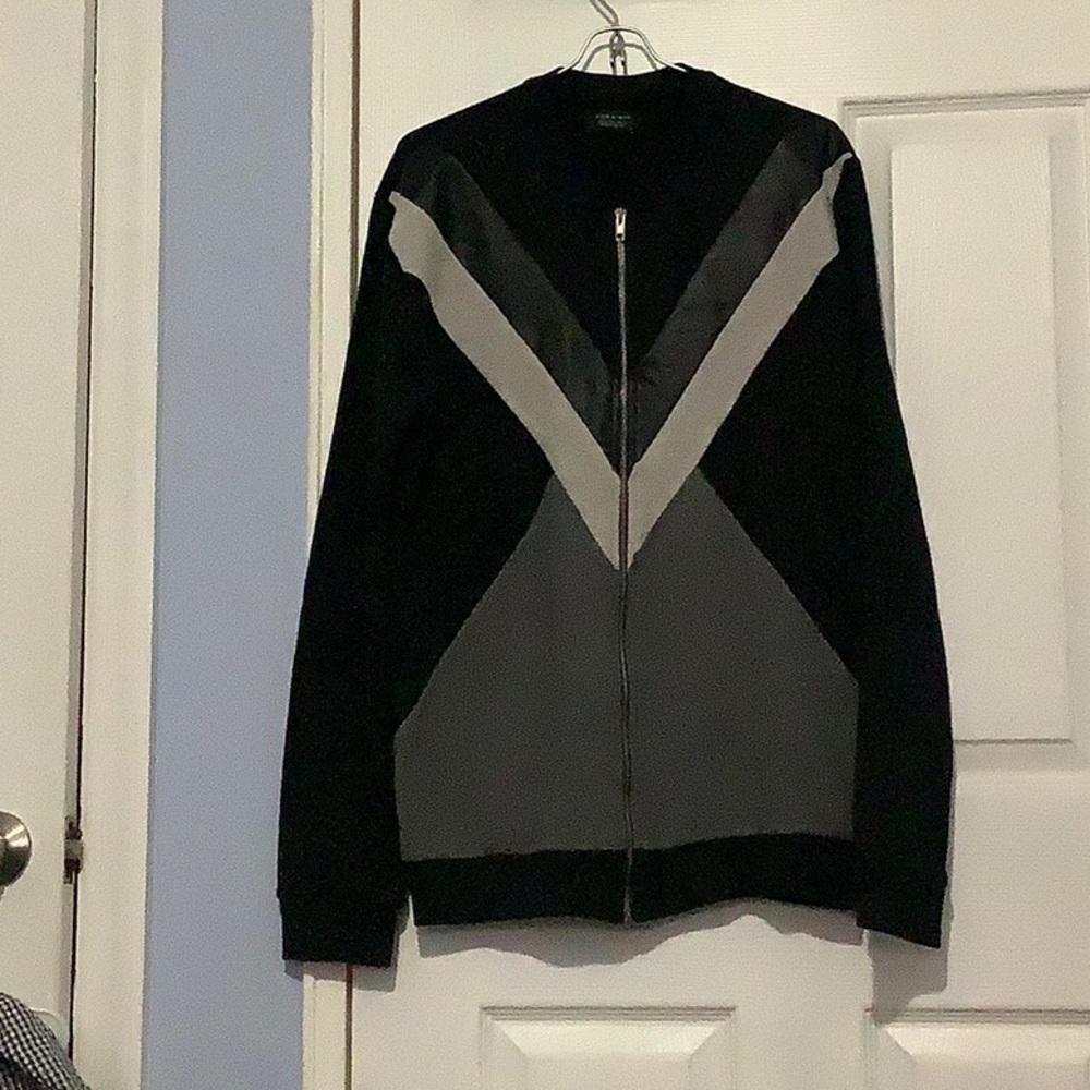 Zip up sweater with leather detail